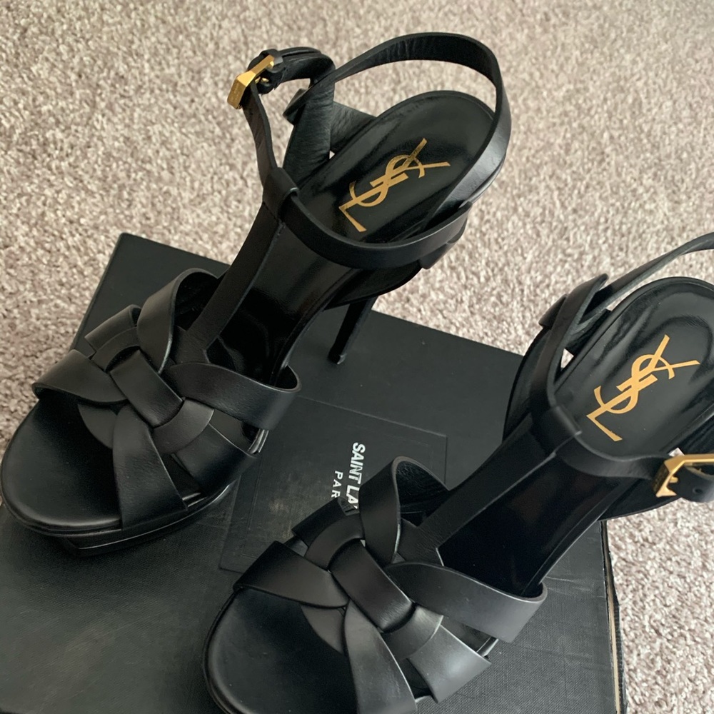 Saint Laurent